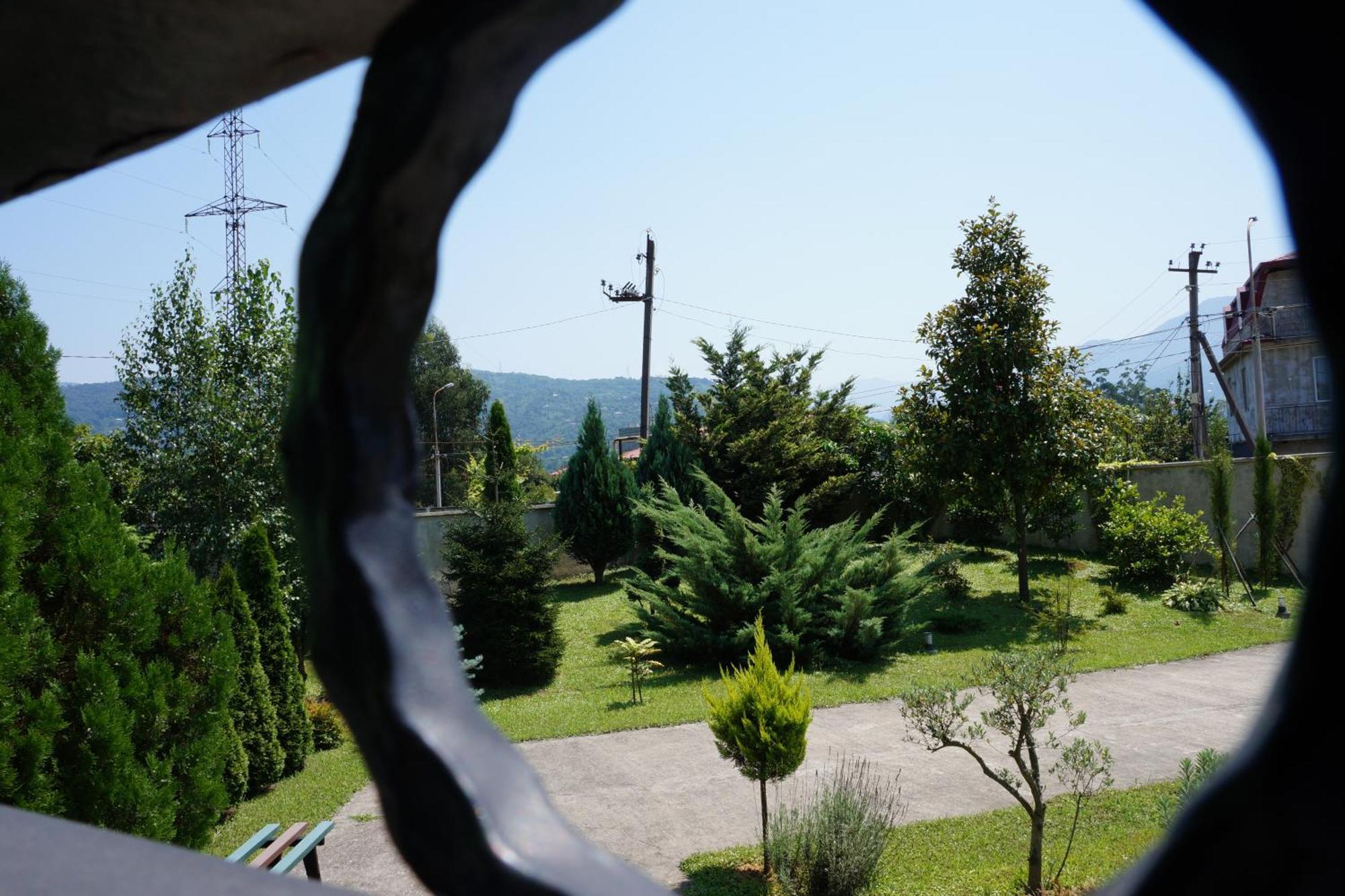 Villa Qero Batumi Exteriör bild