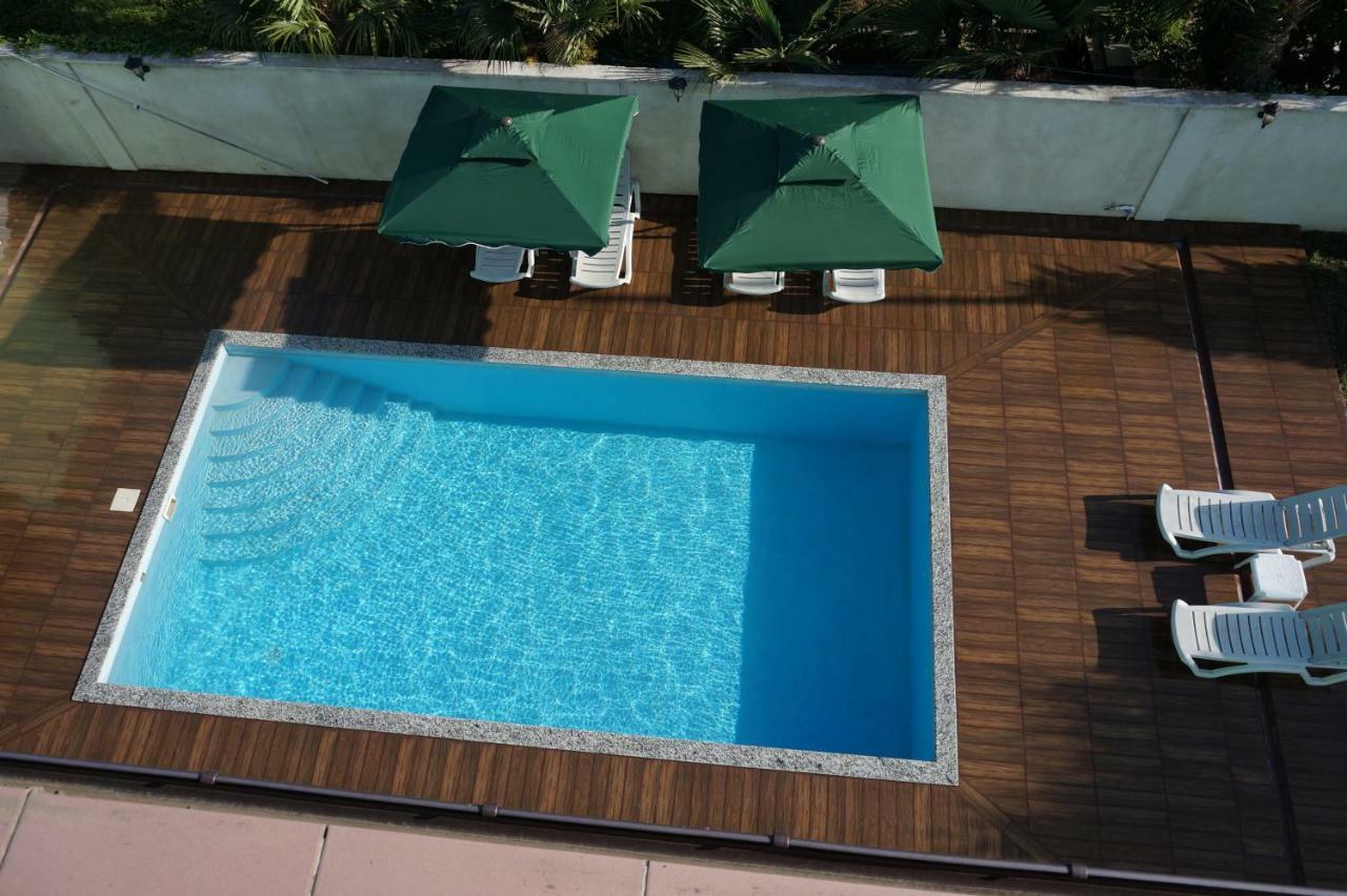 Villa Qero Batumi Exteriör bild
